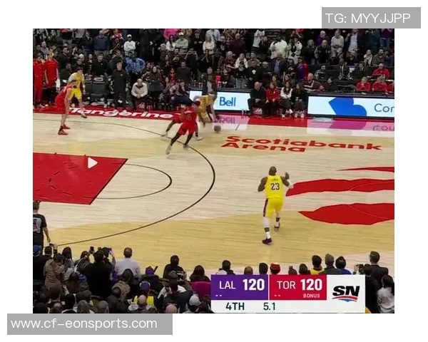 詹姆斯凭借超高球商巧妙规避不适合局面展现篮球智慧