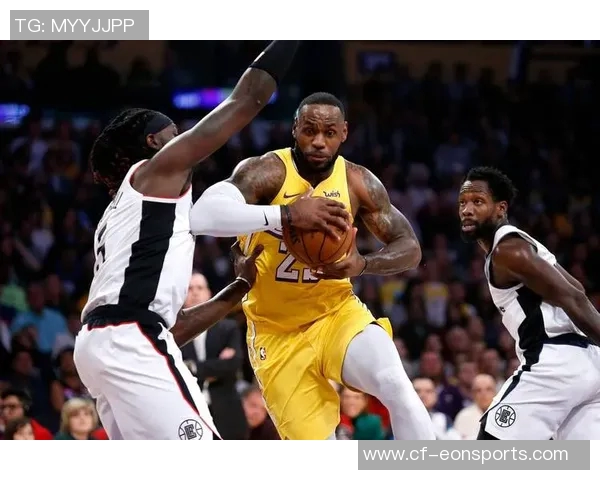 夸梅谈詹姆斯角色转变认为他能轻松适应第二或第三身份