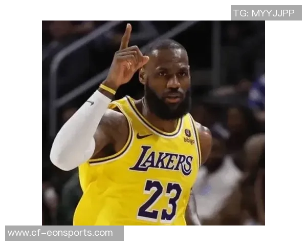 詹姆斯称弗拉格有潜力走莱昂纳德发展之路与多位名人堂球员共事